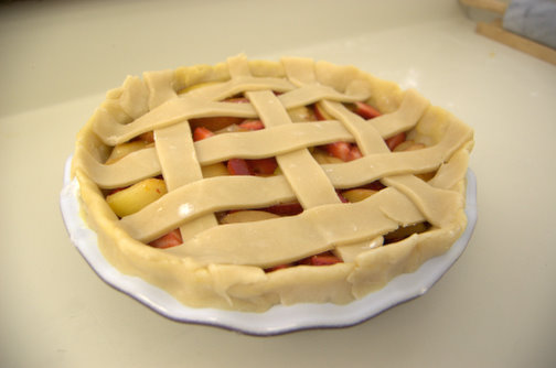 Red Plum Strawberry Pie